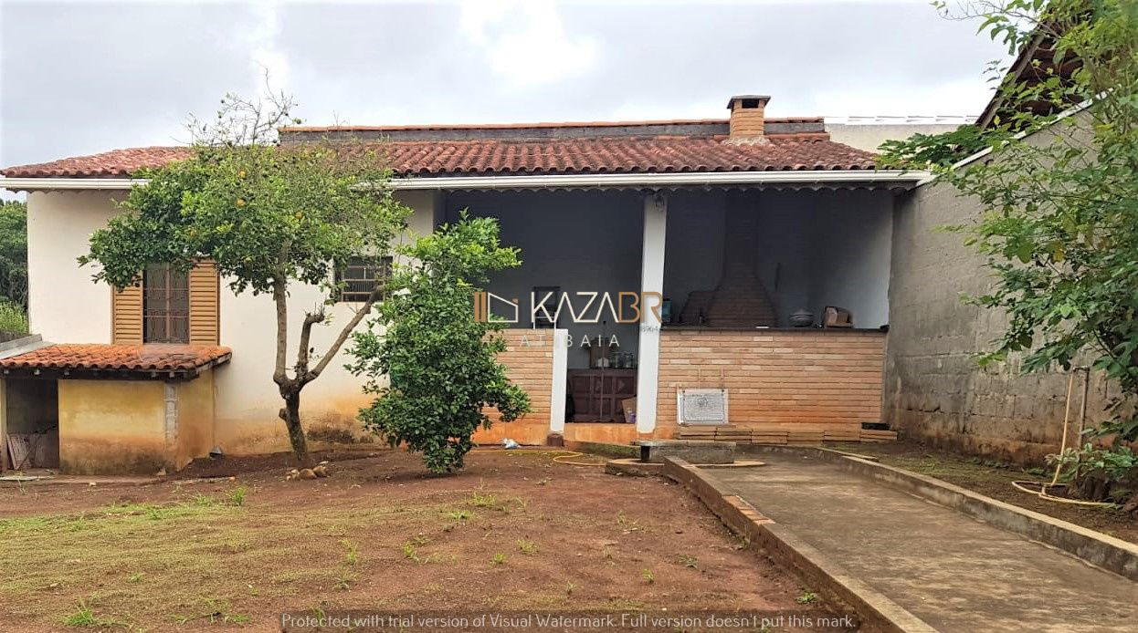 Casa à venda com 3 quartos, 170m² - Foto 1