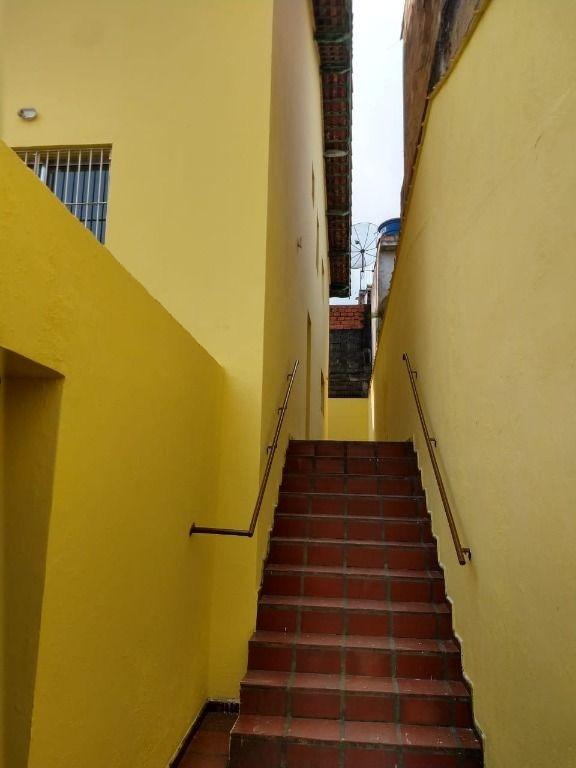 Sobrado à venda com 3 quartos, 140m² - Foto 3