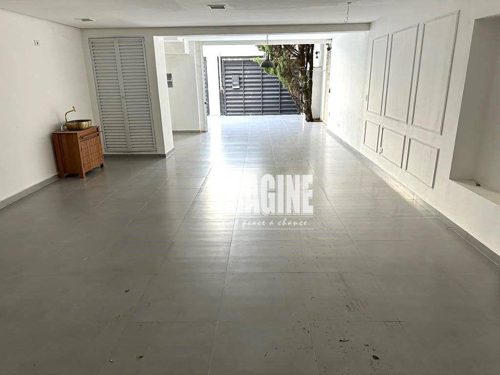 Sobrado à venda com 3 quartos, 335m² - Foto 14