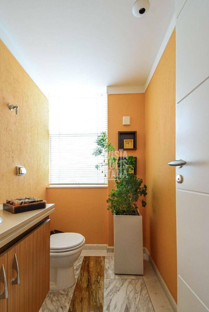 Apartamento à venda com 3 quartos, 177m² - Foto 15