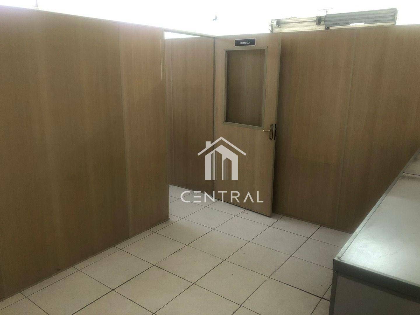 Casa à venda com 2 quartos, 226m² - Foto 27