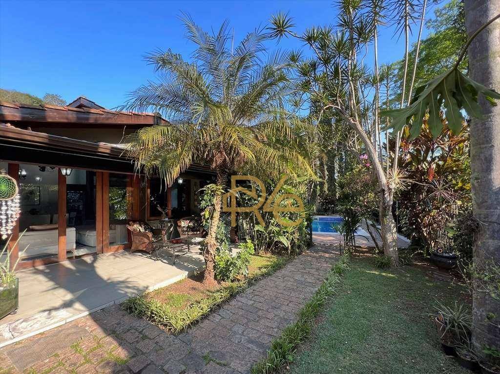 Casa de Condomínio à venda com 4 quartos, 320m² - Foto 17