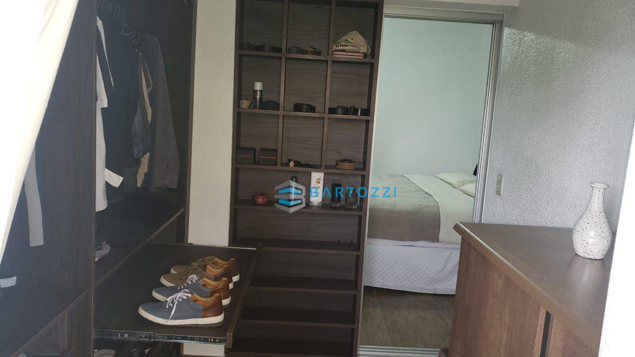 Casa à venda com 4 quartos, 222m² - Foto 18