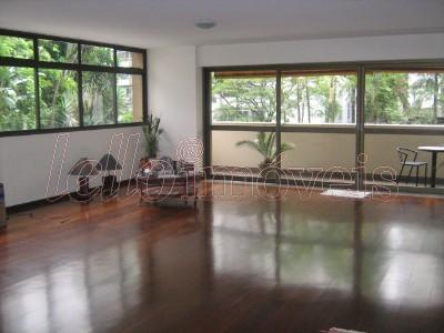 Apartamento para alugar com 4 quartos, 280m² - Foto 2