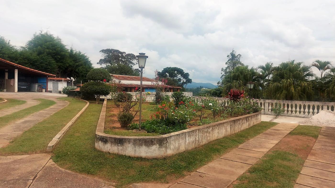 Fazenda à venda com 2 quartos, 189m² - Foto 3