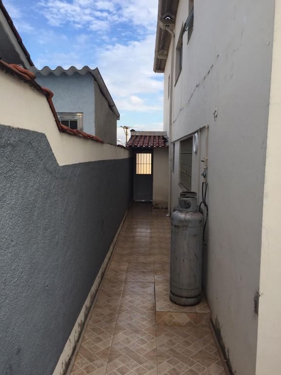 Sobrado à venda com 3 quartos, 130m² - Foto 5