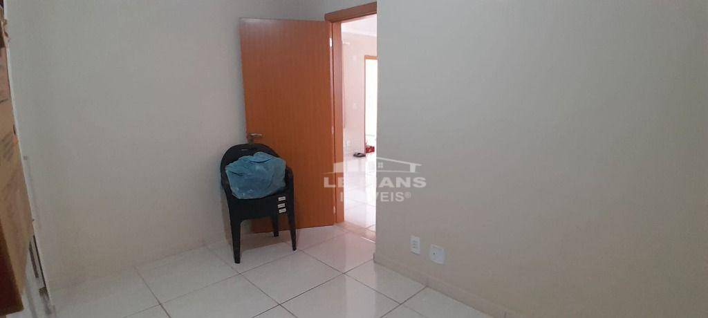 Apartamento para alugar com 2 quartos, 46m² - Foto 12