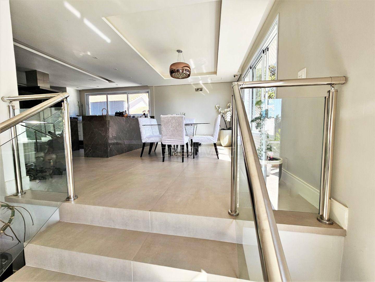 Casa de Condomínio à venda com 4 quartos, 800m² - Foto 9