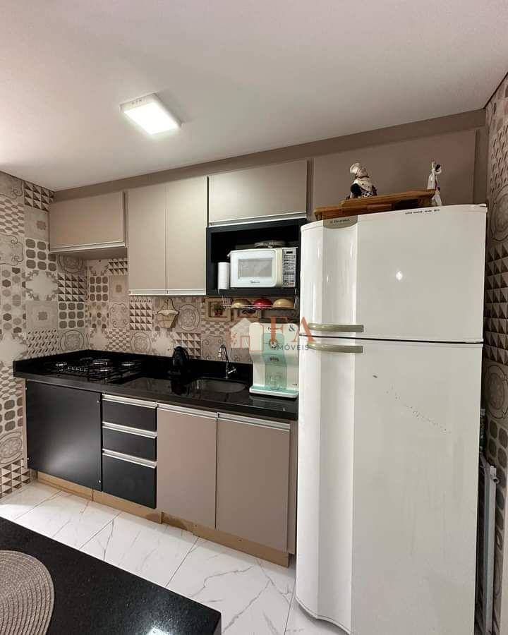 Apartamento à venda com 2 quartos, 67m² - Foto 2