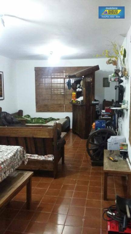 Chácara à venda com 4 quartos, 250m² - Foto 27