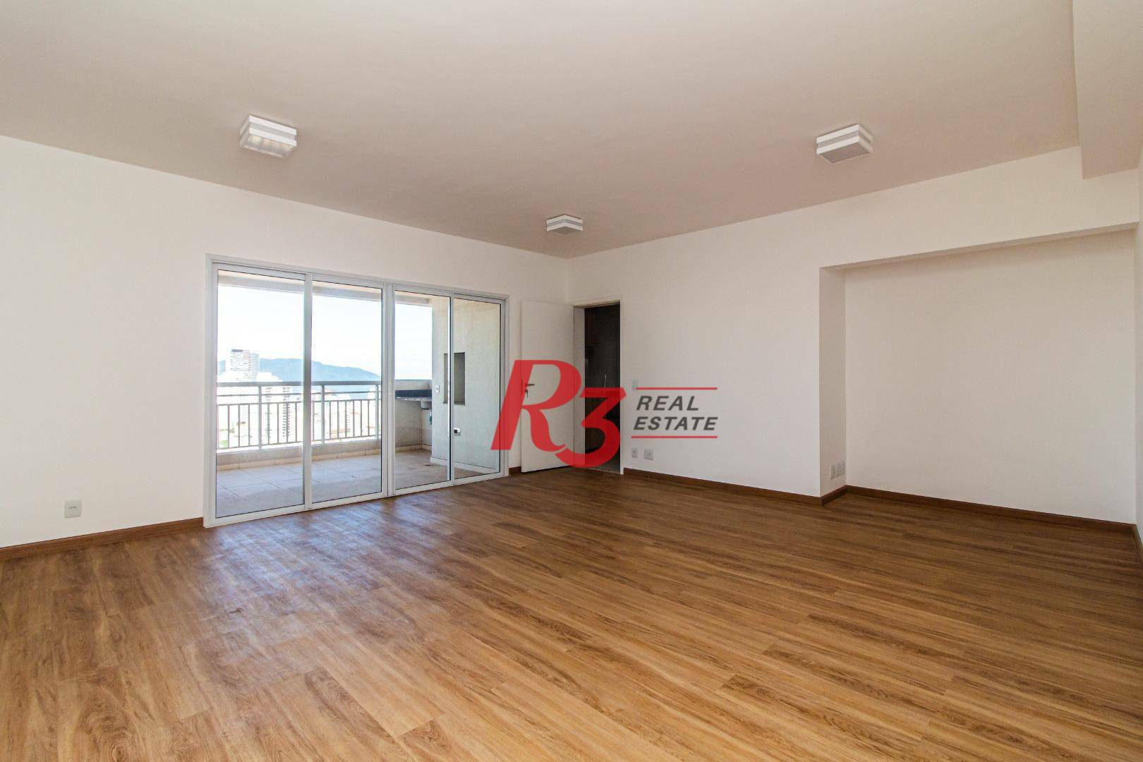 Apartamento para alugar com 3 quartos, 150m² - Foto 5