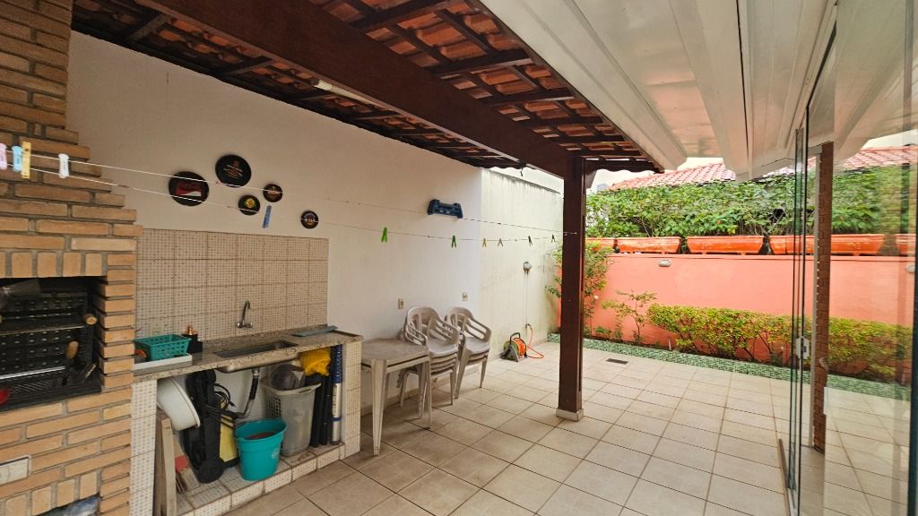 Casa de Condomínio à venda com 4 quartos, 154m² - Foto 24