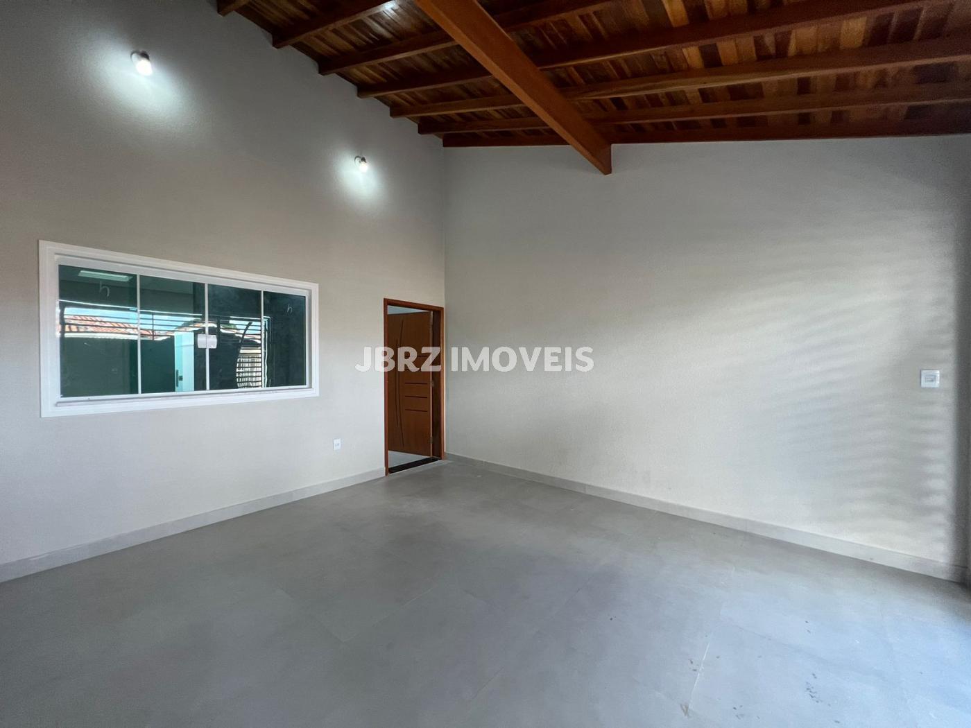 Casa à venda com 3 quartos, 125m² - Foto 2