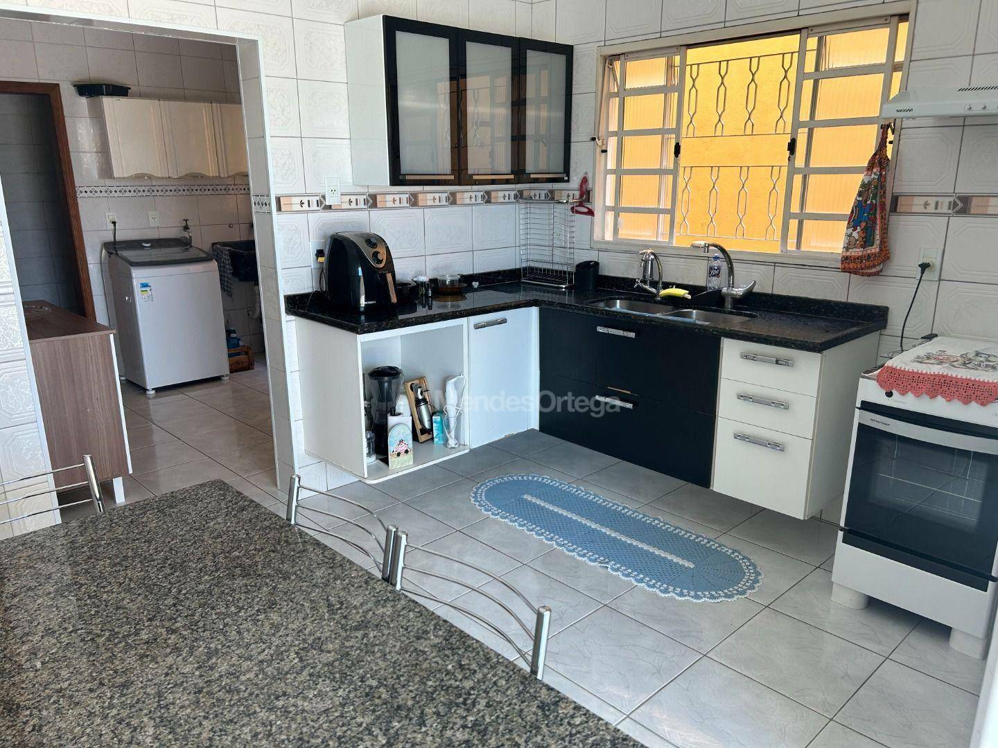 Casa à venda com 4 quartos, 237m² - Foto 33