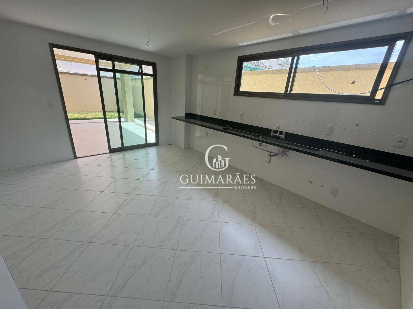 Casa de Condomínio à venda com 4 quartos, 252m² - Foto 6