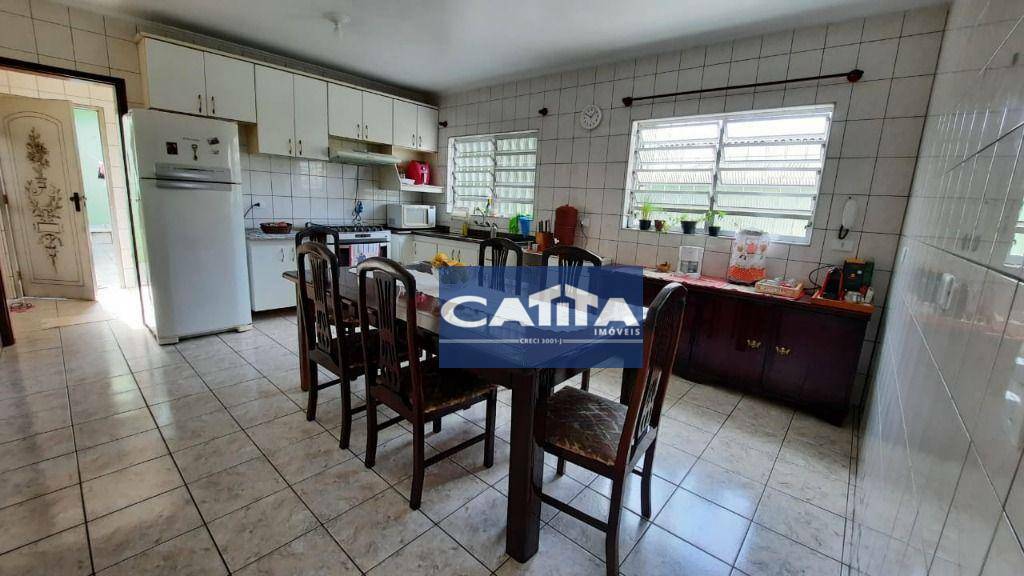 Sobrado à venda com 3 quartos, 231m² - Foto 4