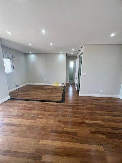 Apartamento à venda com 3 quartos, 74m² - Foto 13