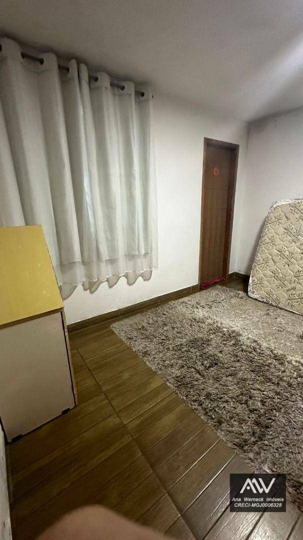 Casa à venda com 2 quartos, 100m² - Foto 5