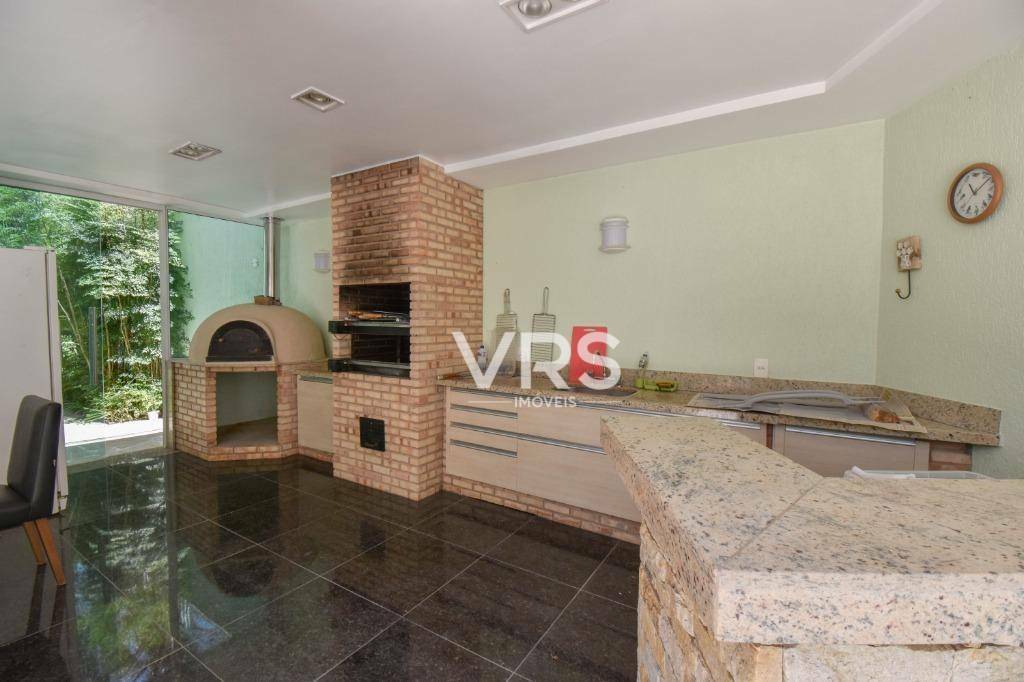 Casa de Condomínio à venda e aluguel com 5 quartos, 500m² - Foto 45