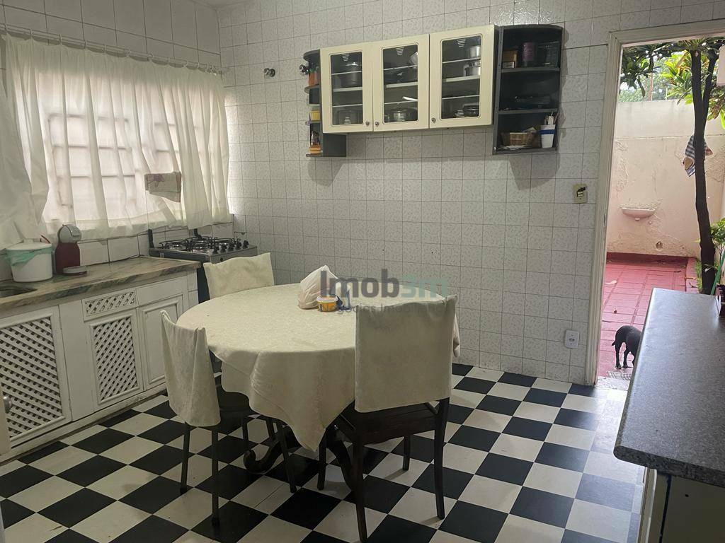 Sobrado à venda com 3 quartos, 250m² - Foto 9