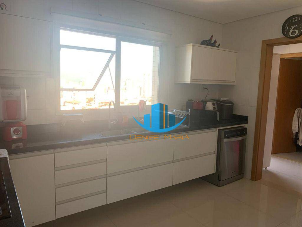 Apartamento à venda com 3 quartos, 151m² - Foto 26