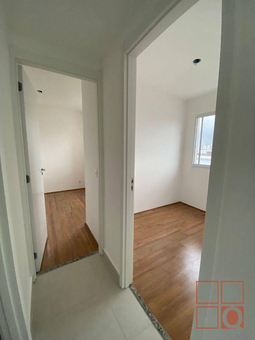 Apartamento à venda com 2 quartos, 40m² - Foto 5