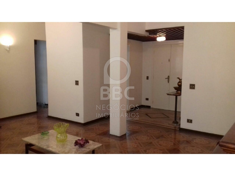 Apartamento à venda com 3 quartos, 140m² - Foto 3