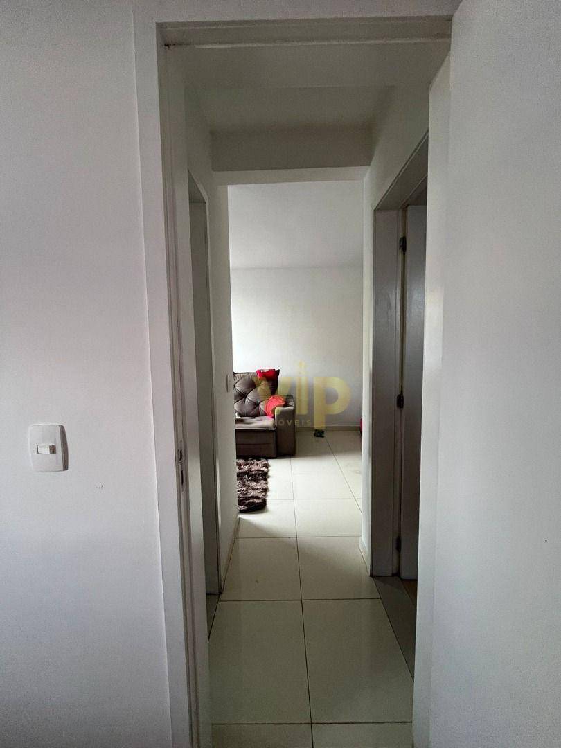 Apartamento à venda com 2 quartos, 50m² - Foto 4