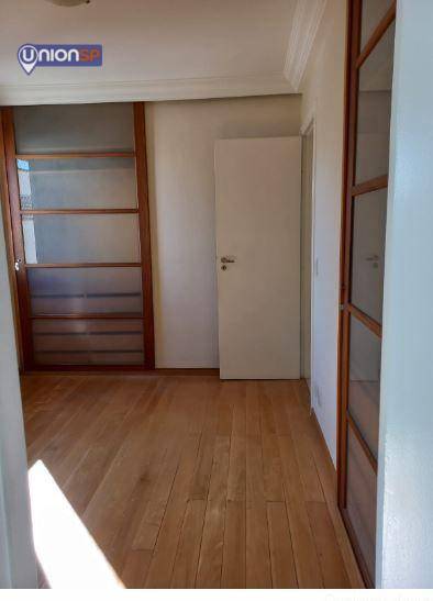 Apartamento à venda com 2 quartos, 70m² - Foto 7