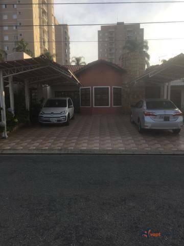 Casa de Condomínio à venda com 4 quartos, 350m² - Foto 2