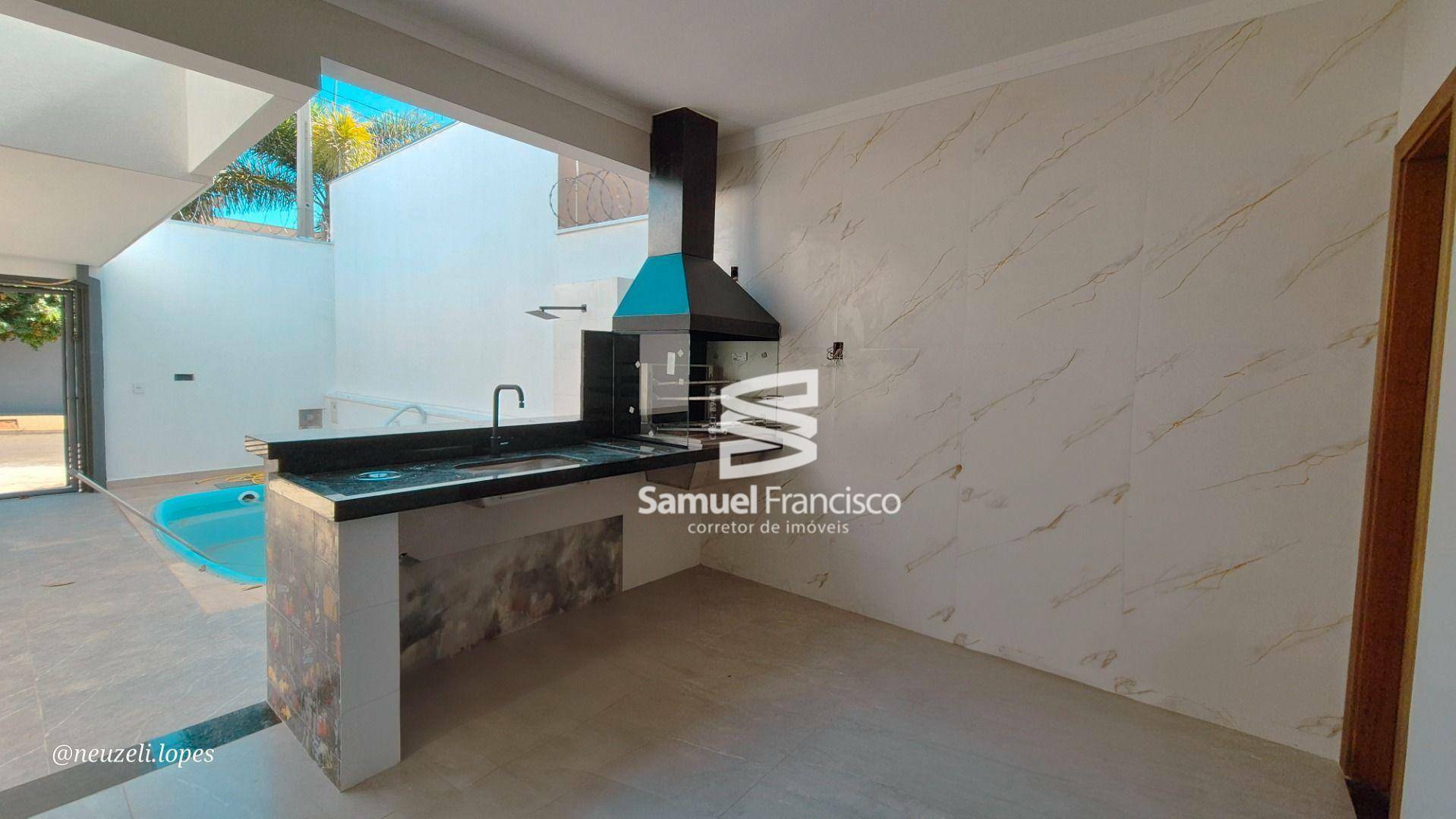 Casa à venda com 3 quartos, 120m² - Foto 2