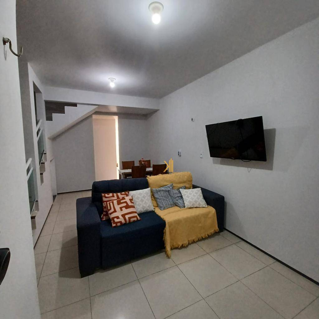 Casa à venda com 3 quartos, 130m² - Foto 2