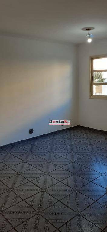 Apartamento à venda com 2 quartos, 44m² - Foto 18