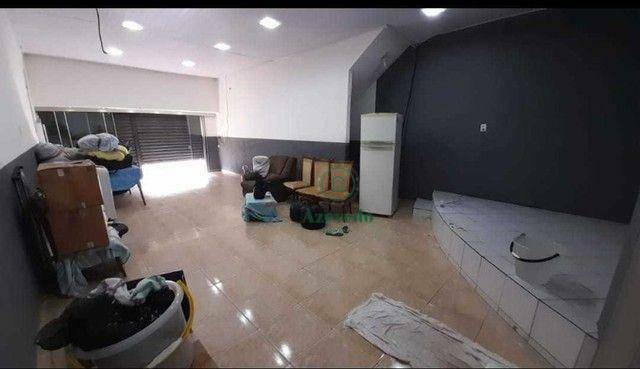 Sobrado à venda com 3 quartos, 220m² - Foto 3