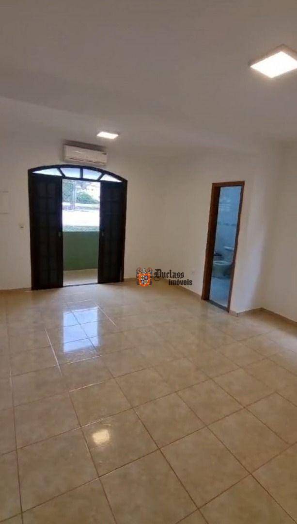 Sobrado à venda com 4 quartos, 200m² - Foto 6