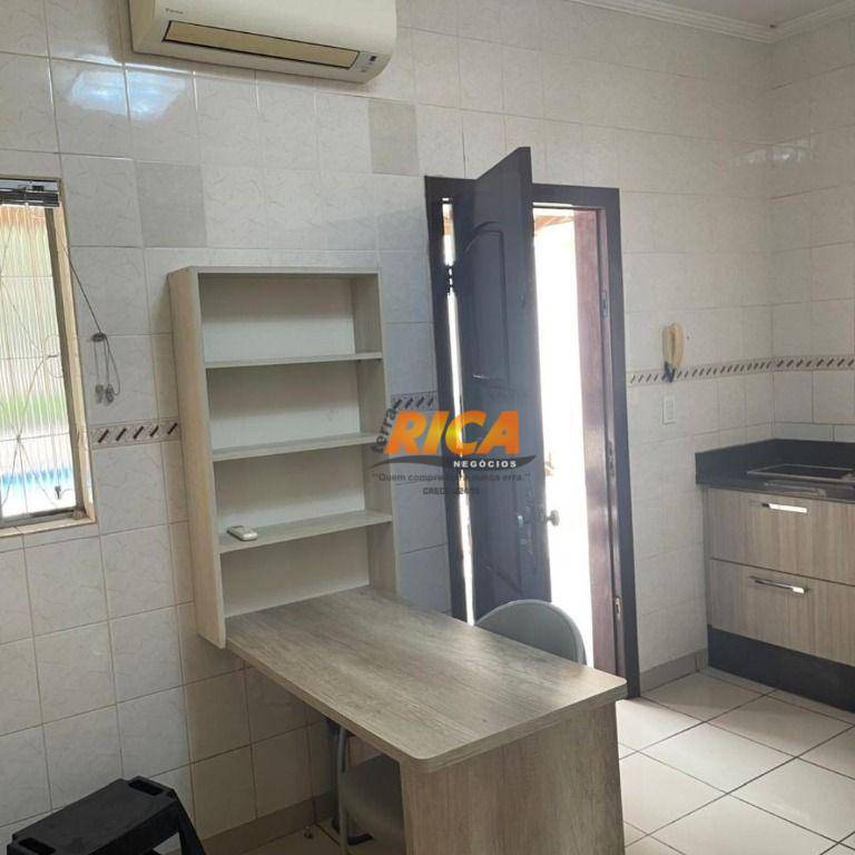 Casa de Condomínio à venda com 3 quartos, 400m² - Foto 15