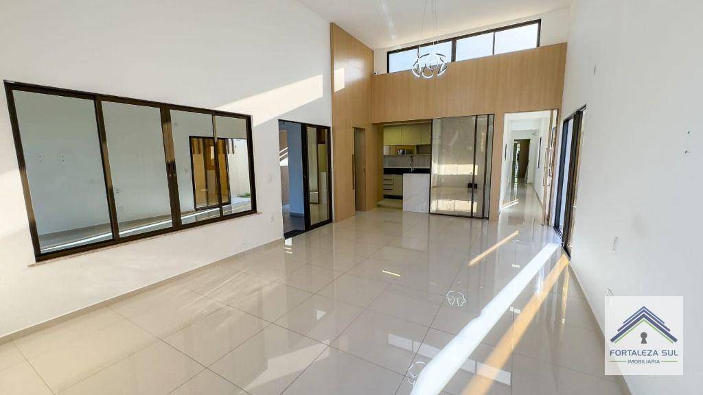 Casa de Condomínio à venda com 4 quartos, 185m² - Foto 18