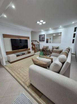 Sobrado à venda com 3 quartos, 120m² - Foto 1