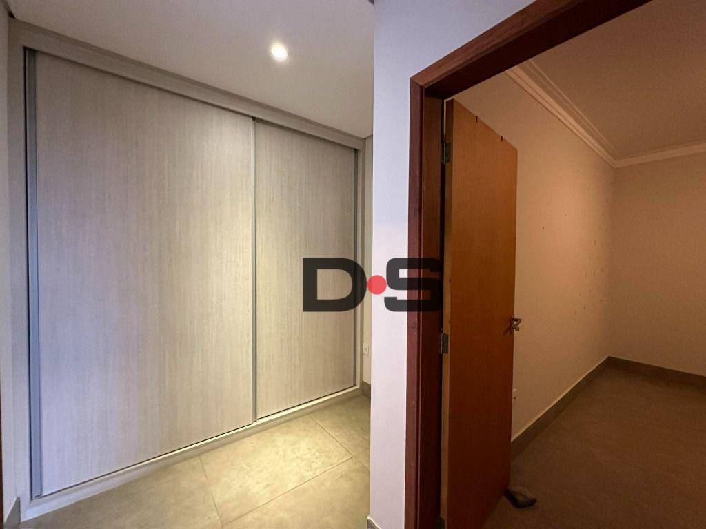 Casa à venda com 3 quartos, 210m² - Foto 17