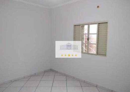 Casa à venda com 2 quartos, 150m² - Foto 12