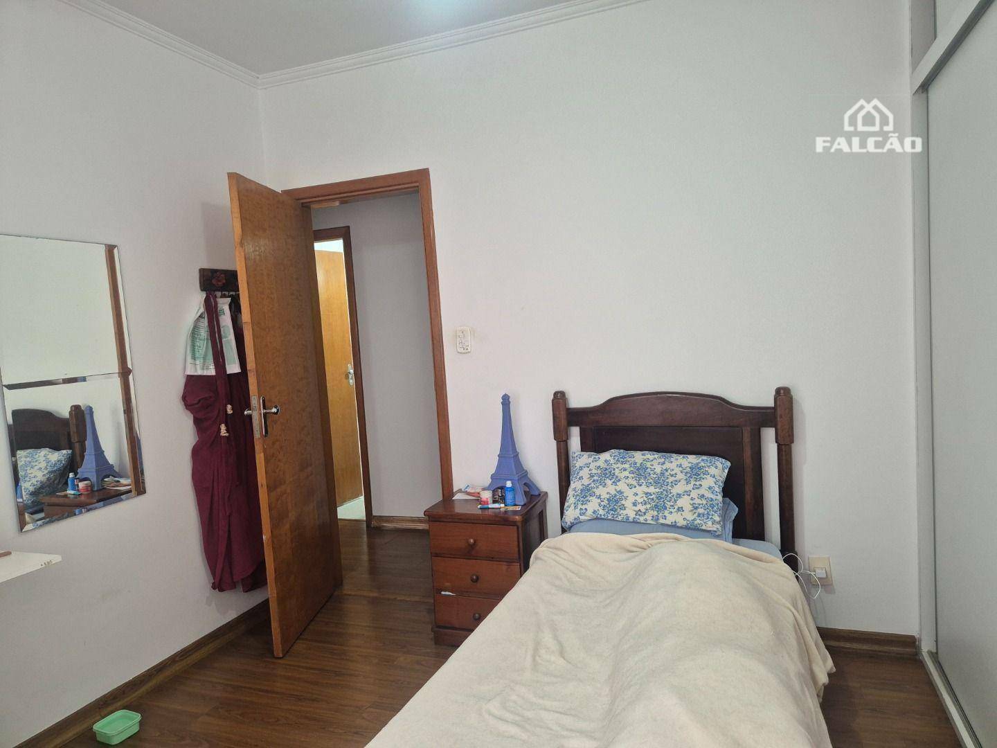 Apartamento à venda com 3 quartos, 120m² - Foto 8