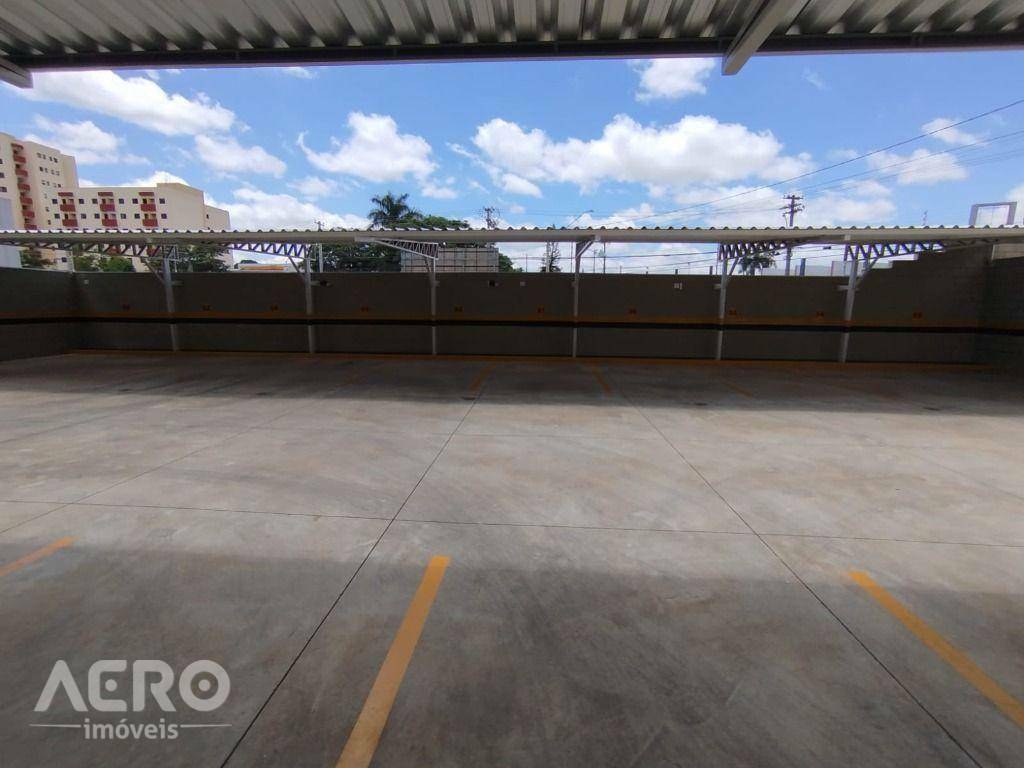 Apartamento para alugar com 1 quarto, 50m² - Foto 36