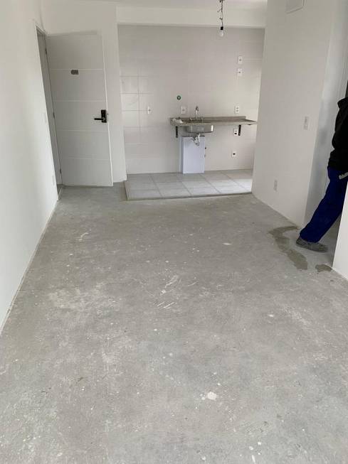 Apartamento à venda com 2 quartos, 63m² - Foto 8