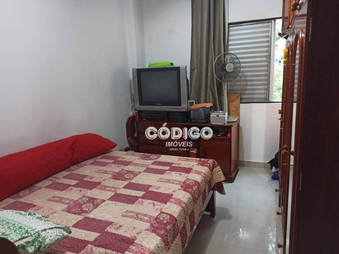 Apartamento à venda com 2 quartos, 60m² - Foto 7