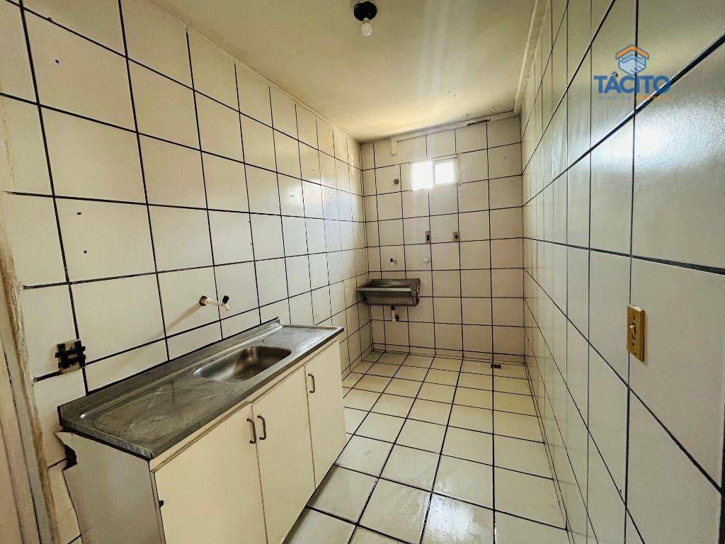 Apartamento à venda com 2 quartos, 80m² - Foto 5