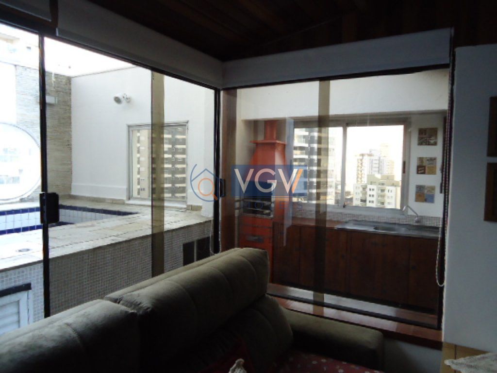 Apartamento à venda com 3 quartos, 111m² - Foto 7