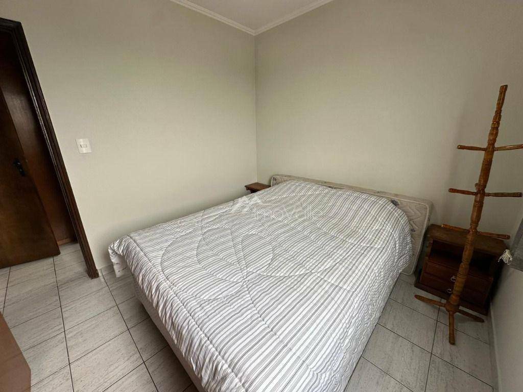 Apartamento à venda com 1 quarto, 37m² - Foto 11