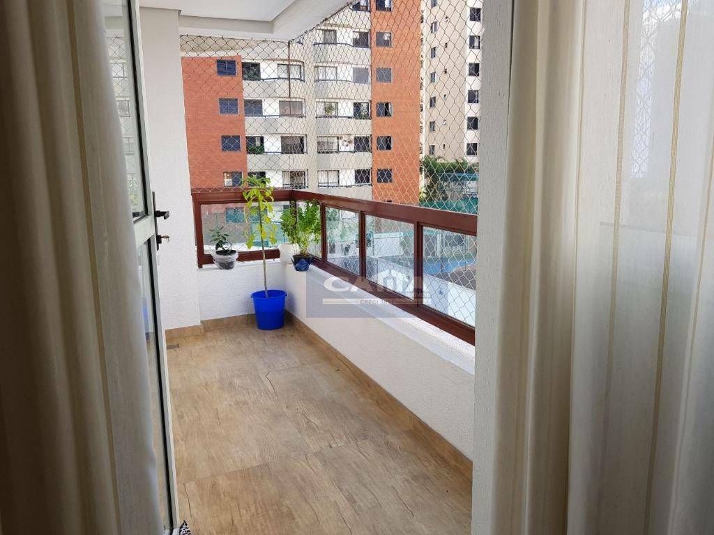 Apartamento à venda com 3 quartos, 94m² - Foto 13