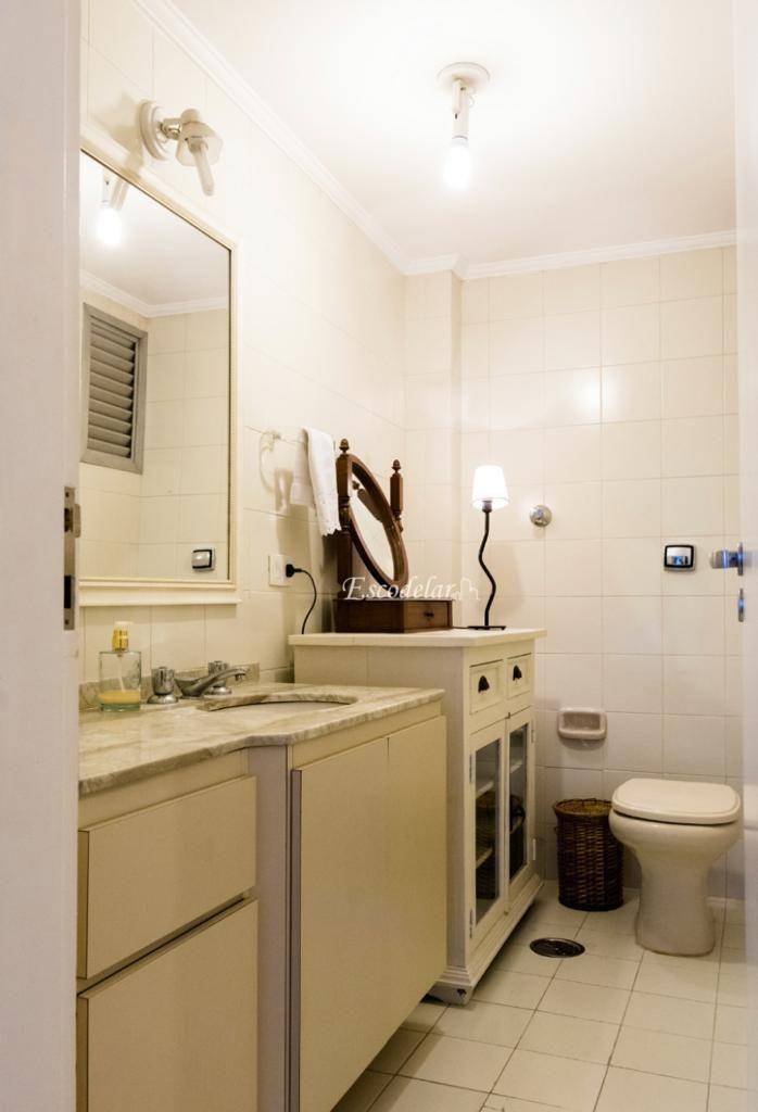 Apartamento para alugar com 3 quartos, 105m² - Foto 6