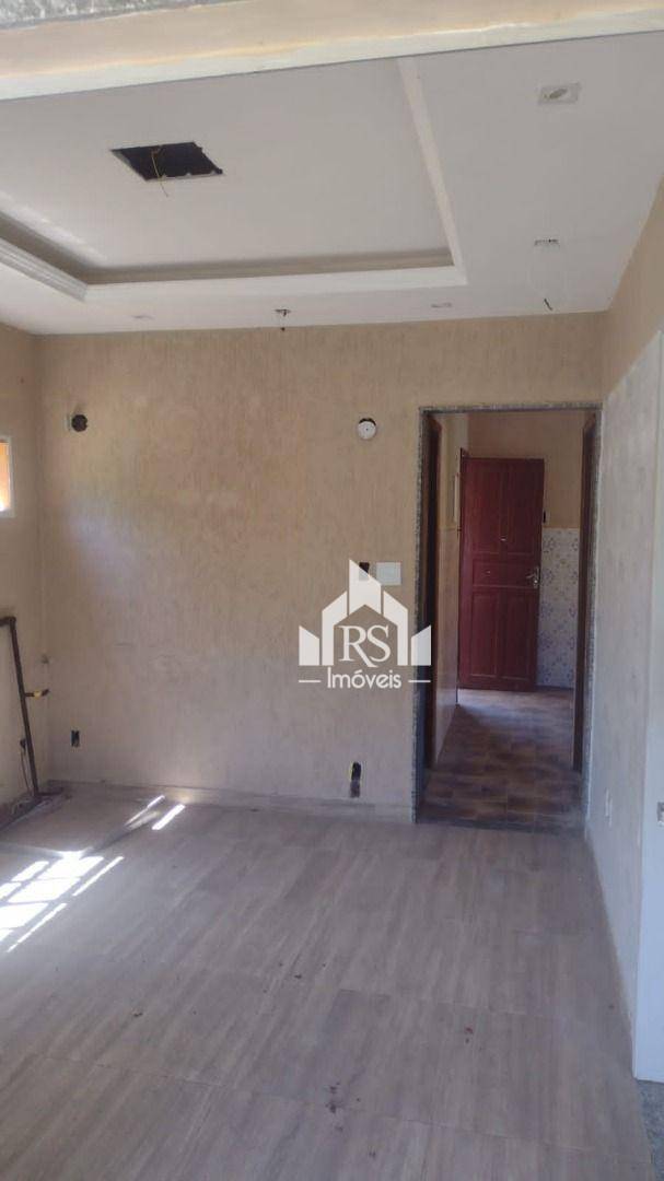 Casa à venda com 4 quartos, 180m² - Foto 5